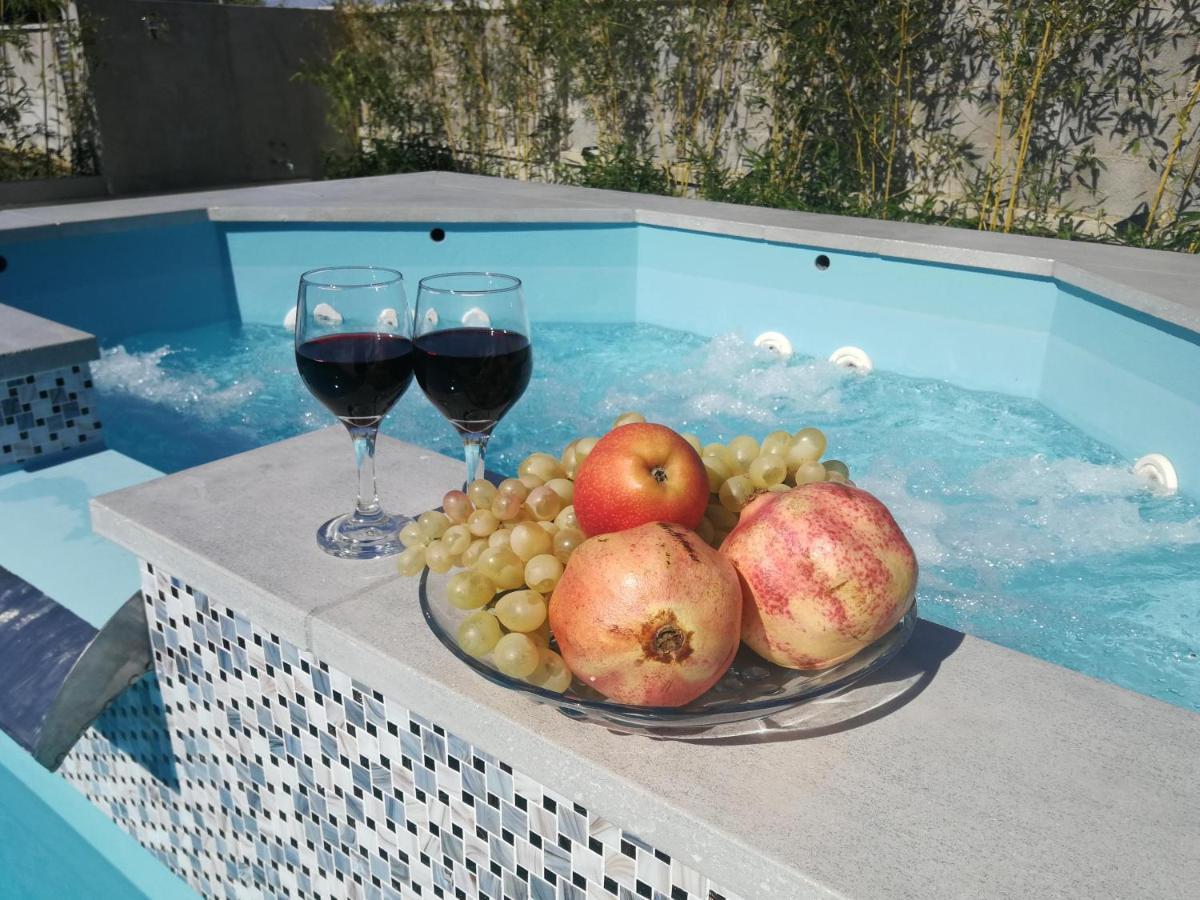 Villa Flora Maris Apartments Privlaka  Zewnętrze zdjęcie