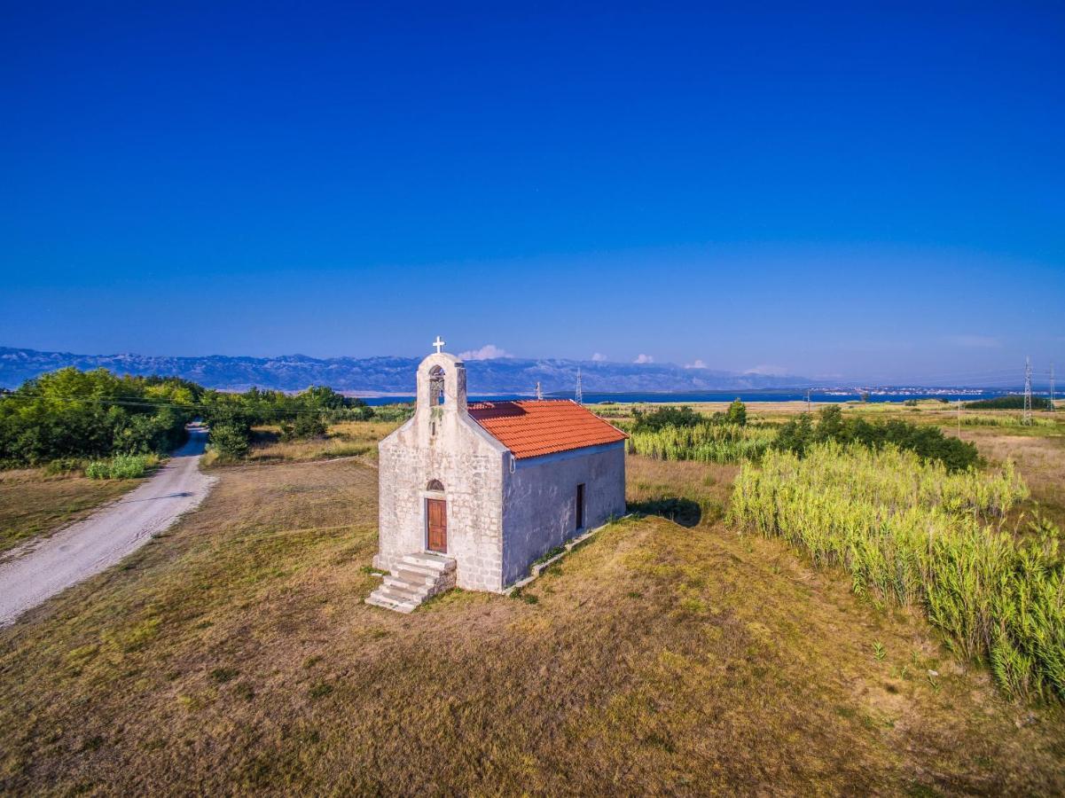 Villa Flora Maris Apartments Privlaka  Zewnętrze zdjęcie