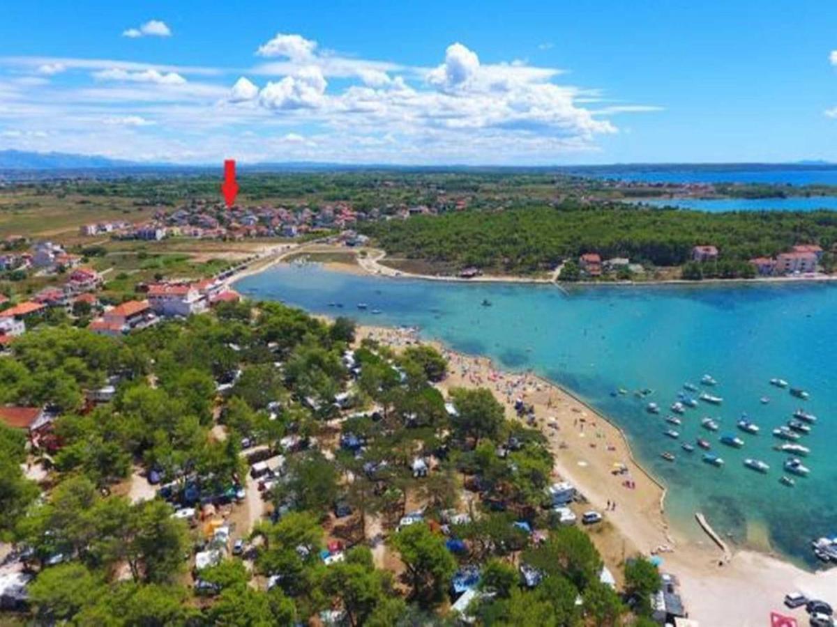 Villa Flora Maris Apartments Privlaka  Zewnętrze zdjęcie