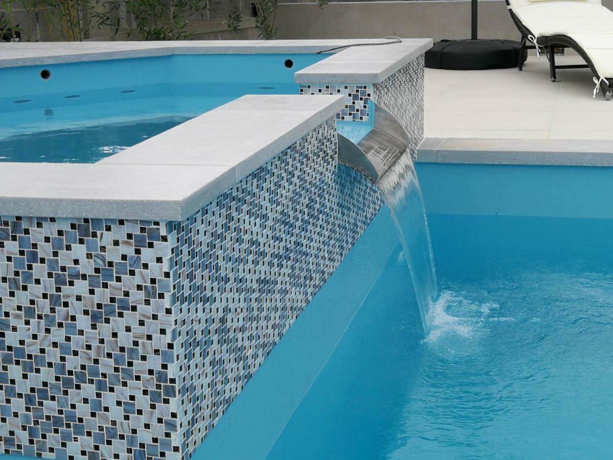 Villa Flora Maris Apartments Privlaka  Zewnętrze zdjęcie