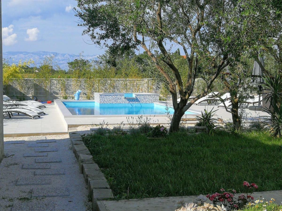 Villa Flora Maris Apartments Privlaka  Zewnętrze zdjęcie